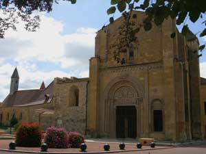 L’abbaye bénédictine de Charlieu