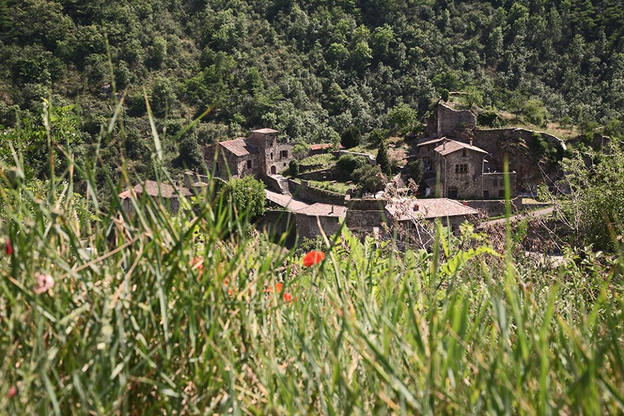 DÉCOUVERTE. À 3 km de la base nautique, laissez-vous séduire par Malleval, ses belles maisons Renaissance et ses sentiers de balade…