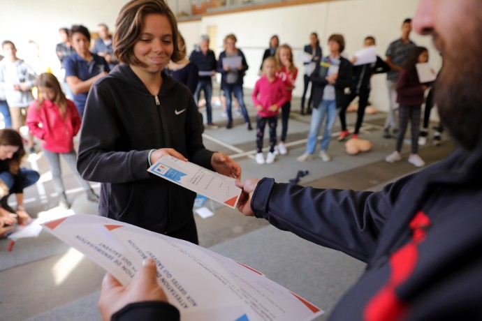 Attestation de formation. À l’issue des deux heures de formation, chaque participant repart avec ce document. Les sapeurs-pompiers de la Loire en délivrent plusieurs centaines par mois.