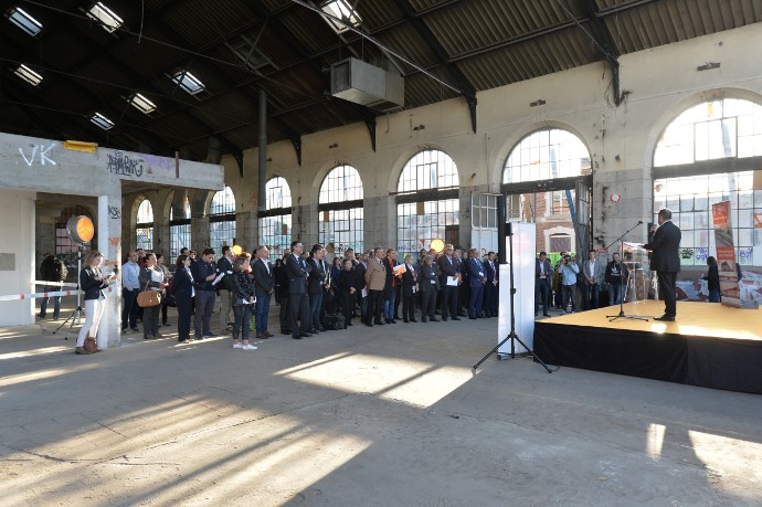 Pose de la première pierre du Centre des savoirs pour l'innovation, le 4 octobre 2018
