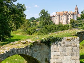 Prieuré de Pommiers →