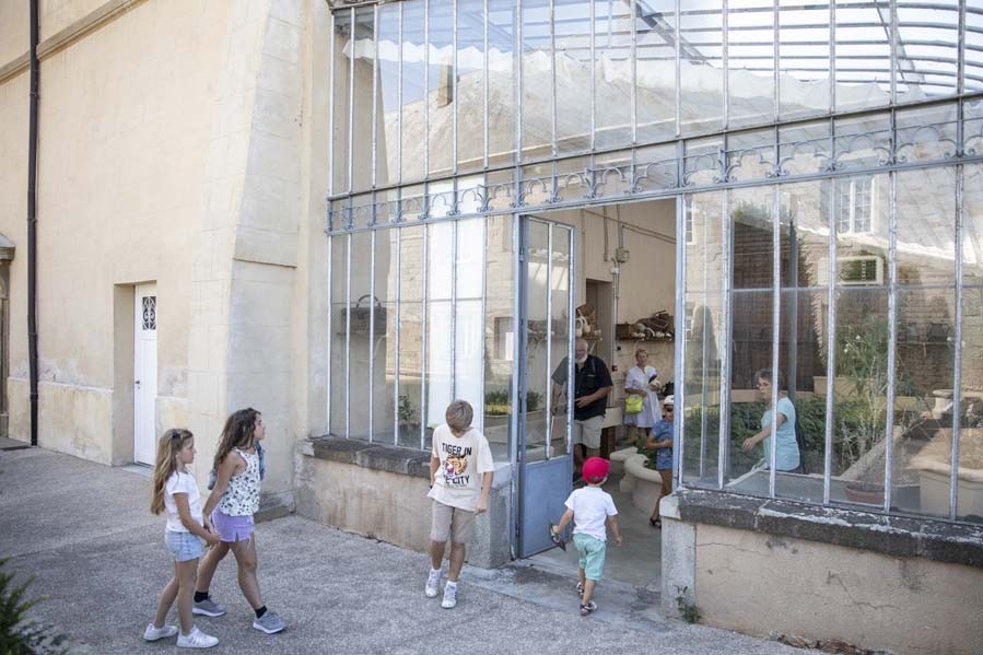 NATURE. La faune et la flore occupent une place importante dans le château. Nouveauté 2022 : une serre et un jardin des « plantes utiles ».© Pierre Grasset