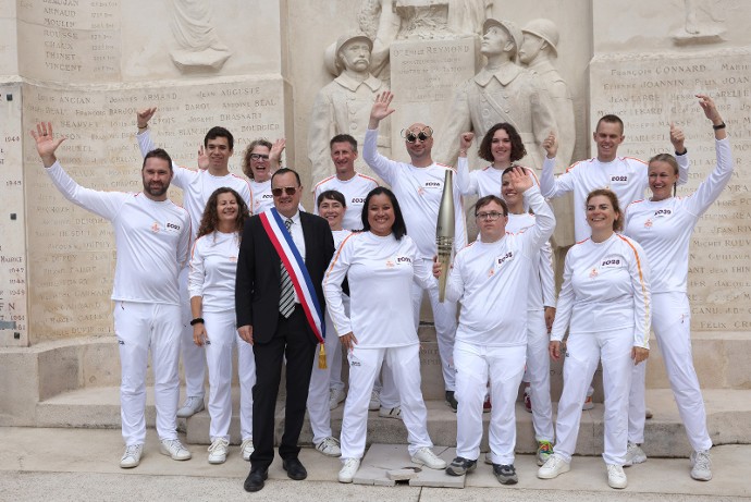 Les relayeurs à Montbrison