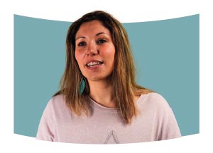 MAGALI, assistante sociale