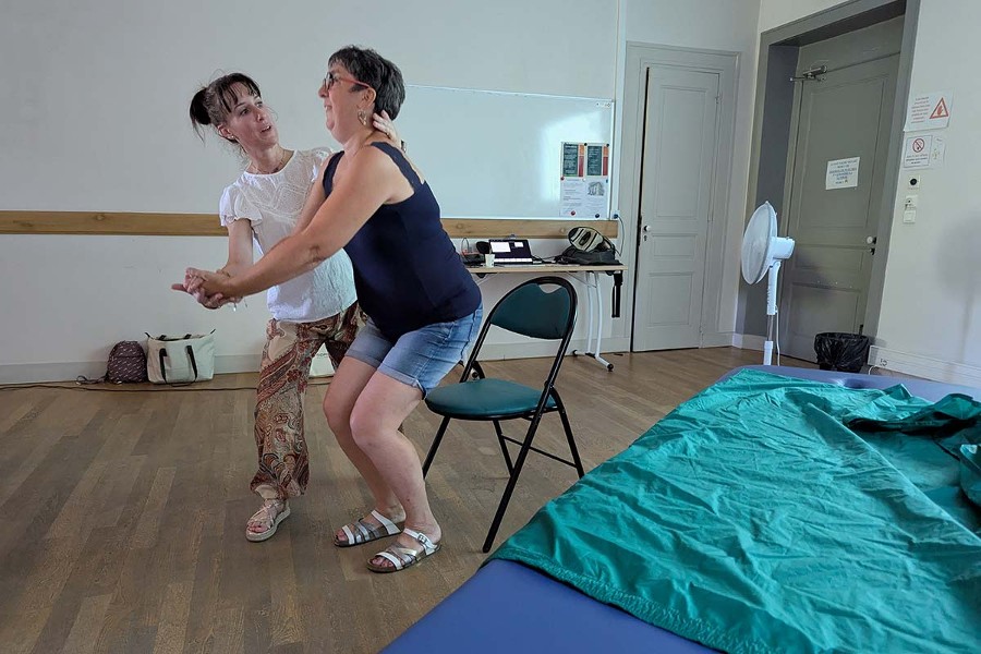 Découvrez, en petit groupe, des techniques à reproduire à la maison.